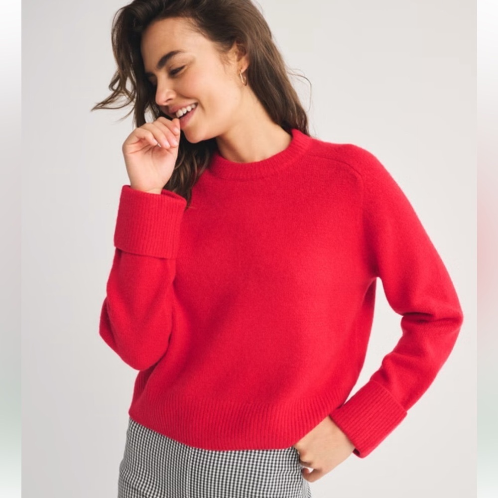 Abercrombie & Fitch The A&F Madeline Crew Sweater Women's XS Red Oversized